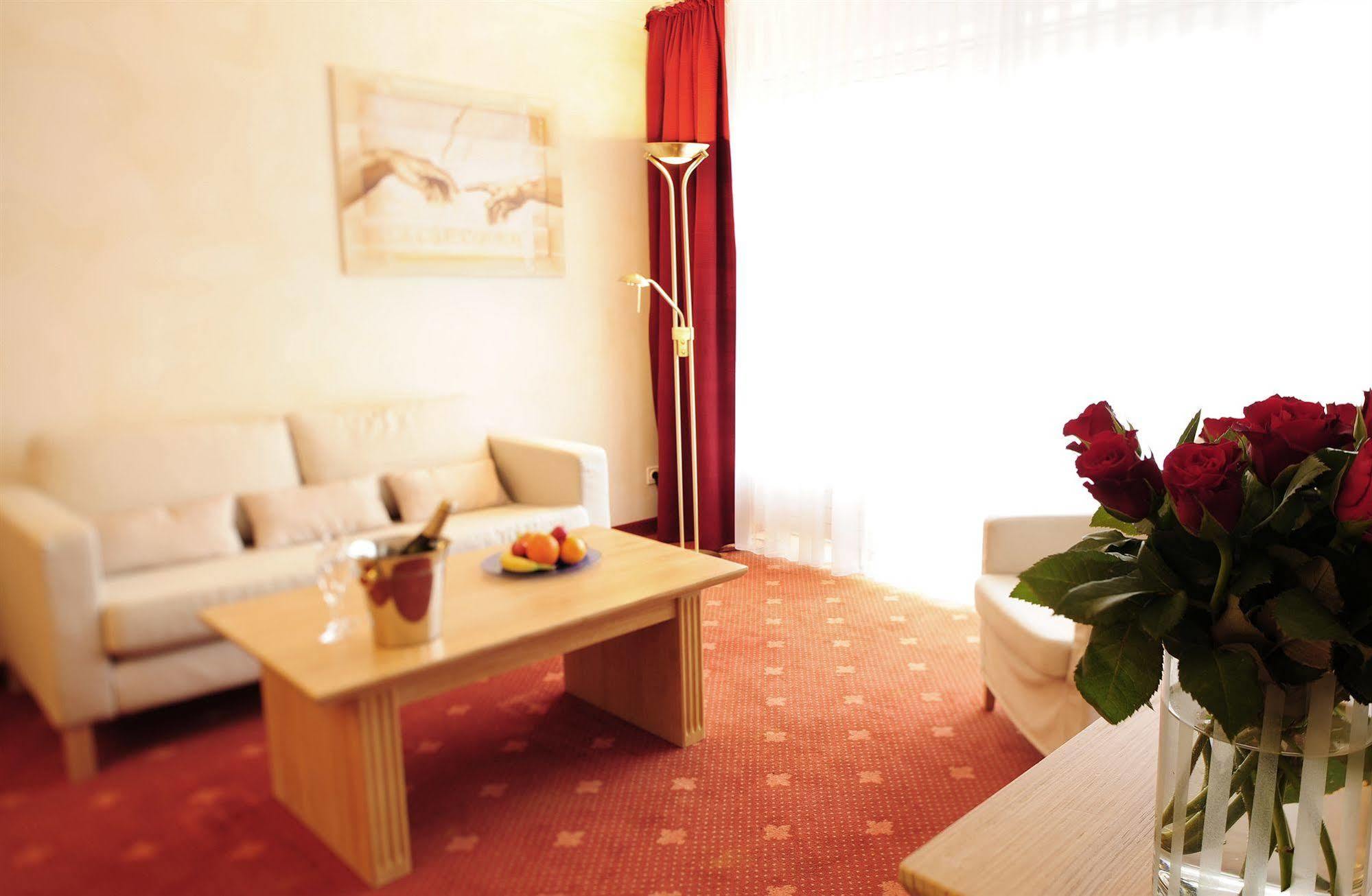 Hotel Villa Gropius Timmendorfer Strand Extérieur photo
